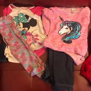 Little girls lot 2 outfits size 4/5